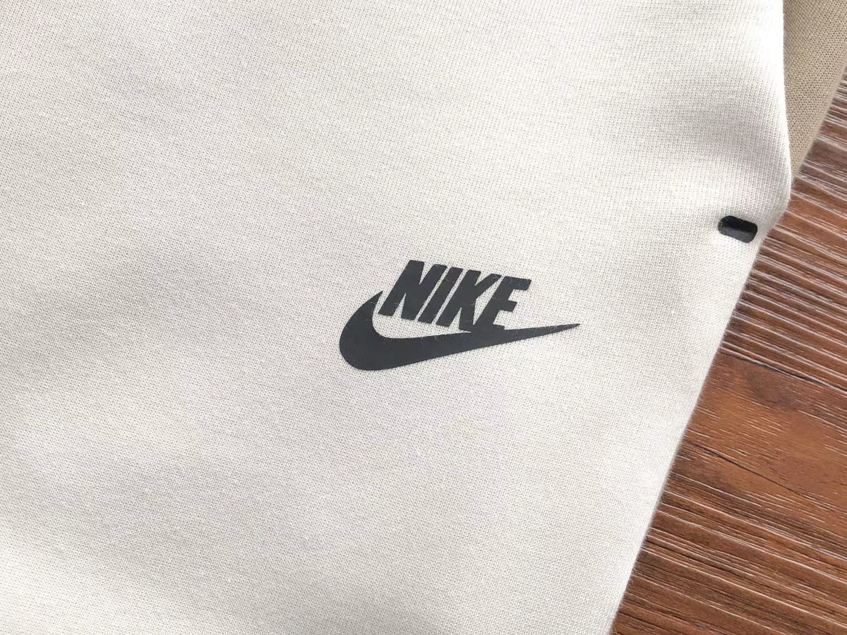 Survêtement Nike Sportswear Tech Fleece