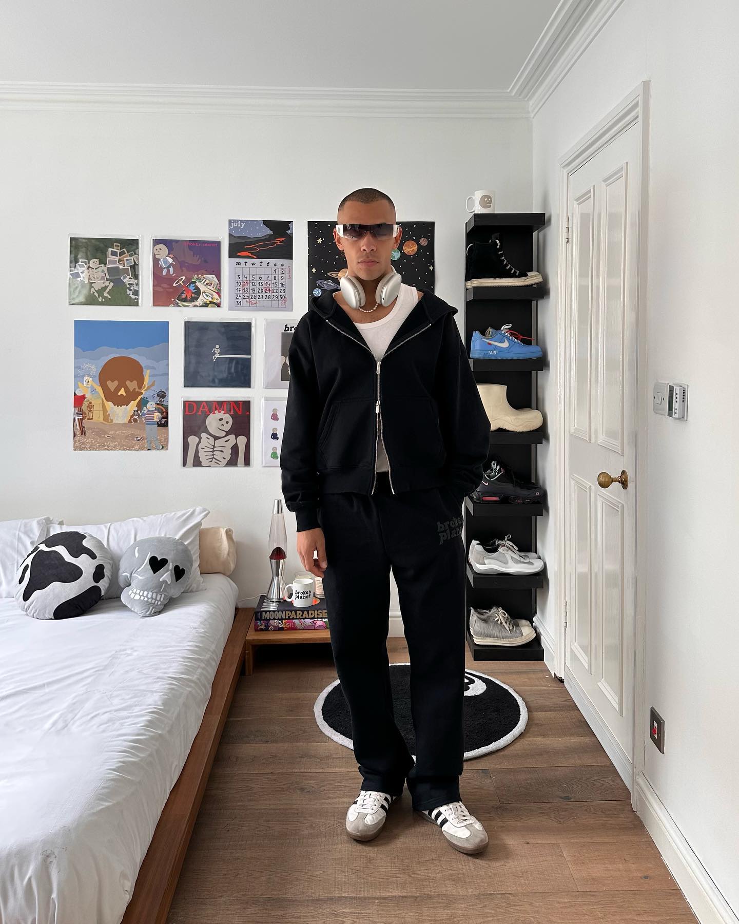 Broken P Staight Leg Sweatpants Black