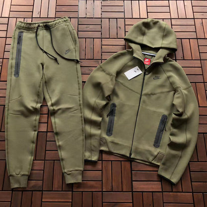 Ensemble Nike Tech Fleece Nouvelle Collection