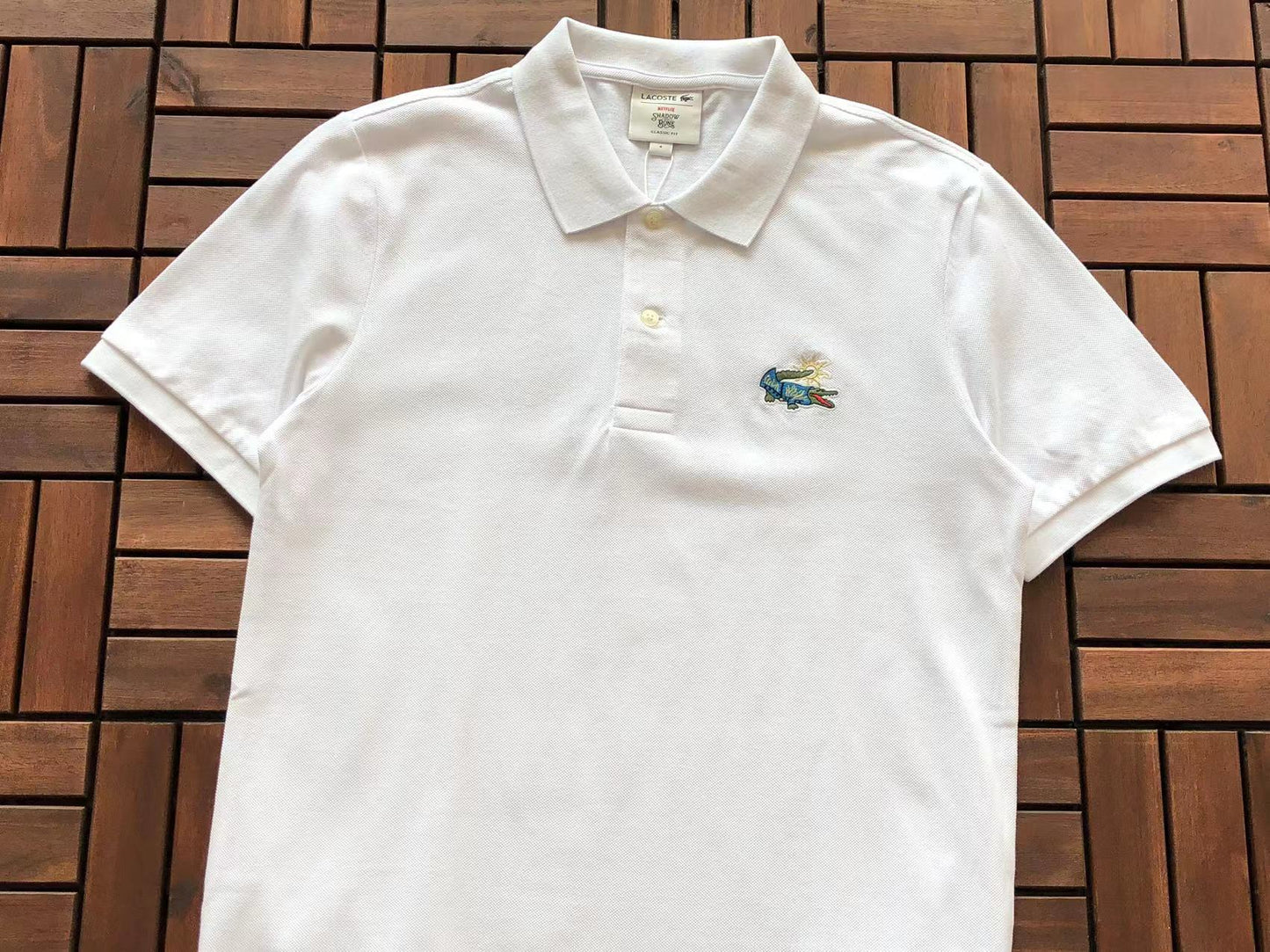 Collection de polos Lacoste x Netflix