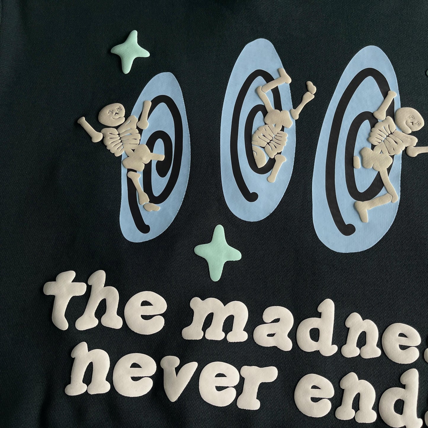 Sweat à capuche Broken P The Madness Never Ends