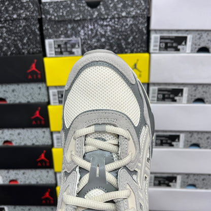 ASICS Gel-NYC Gris Huître