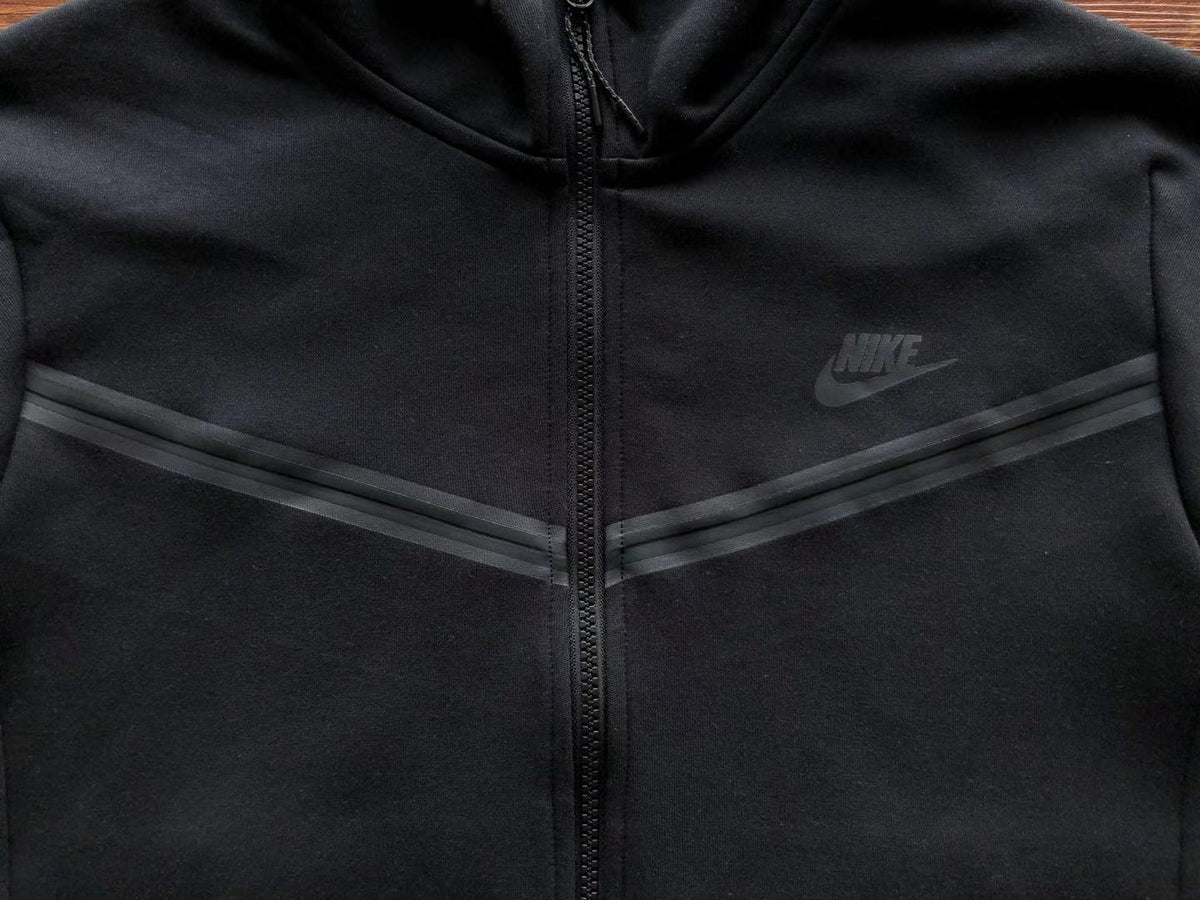 Survêtement Nike Sportswear Tech Fleece
