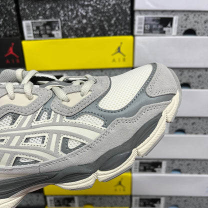 ASICS Gel-NYC Gris Huître