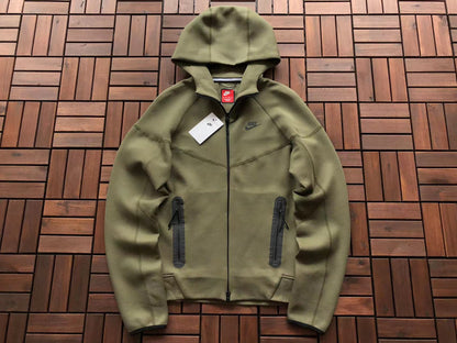 Ensemble Nike Tech Fleece Nouvelle Collection
