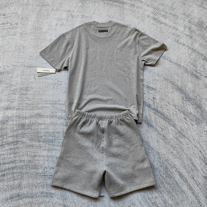 FOG Essentials Tshirt & Shorts 1977 1:1