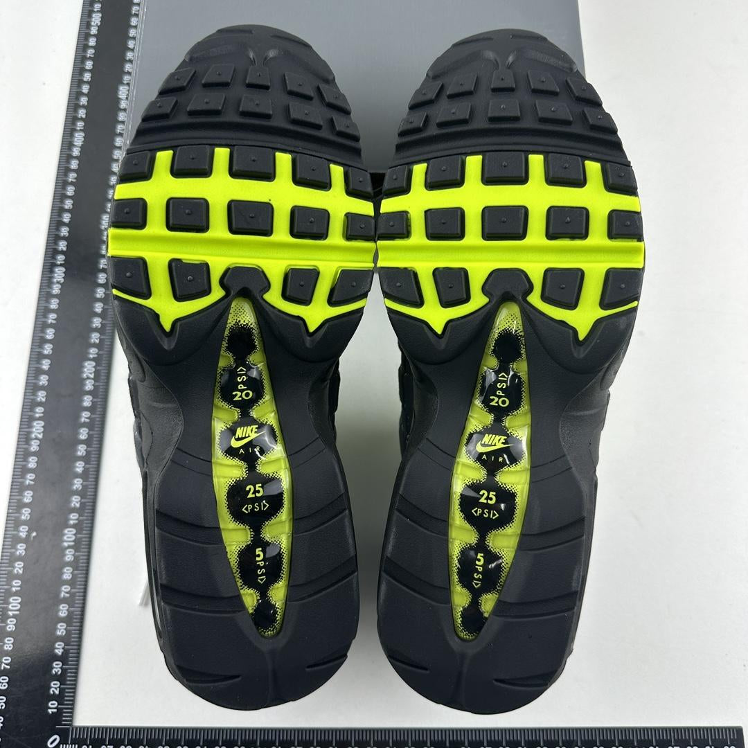 Nike Air Max 95 OG Neon
