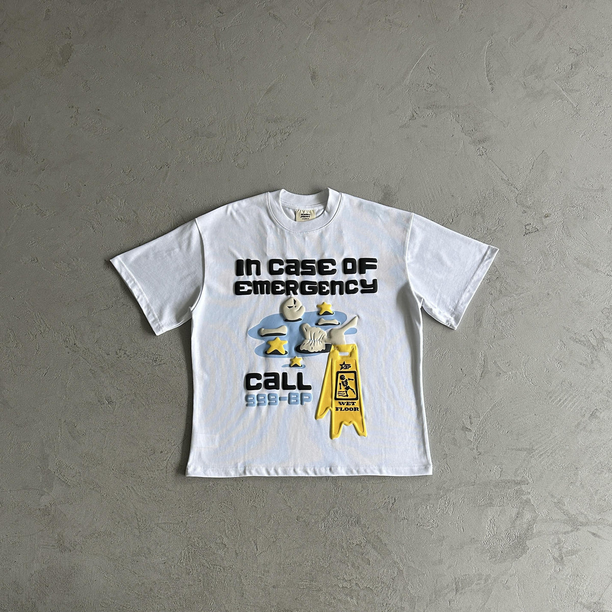 T-shirt « P cassé en cas d'urgence »