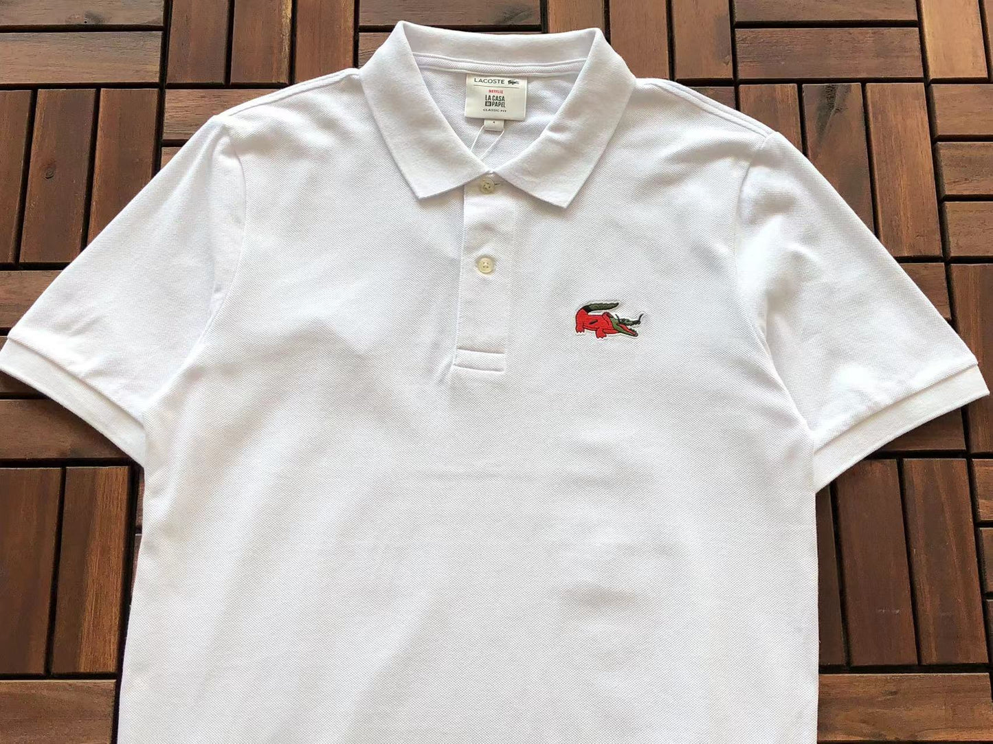 Collection de polos Lacoste x Netflix
