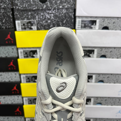 ASICS Gel-NYC Gris Huître