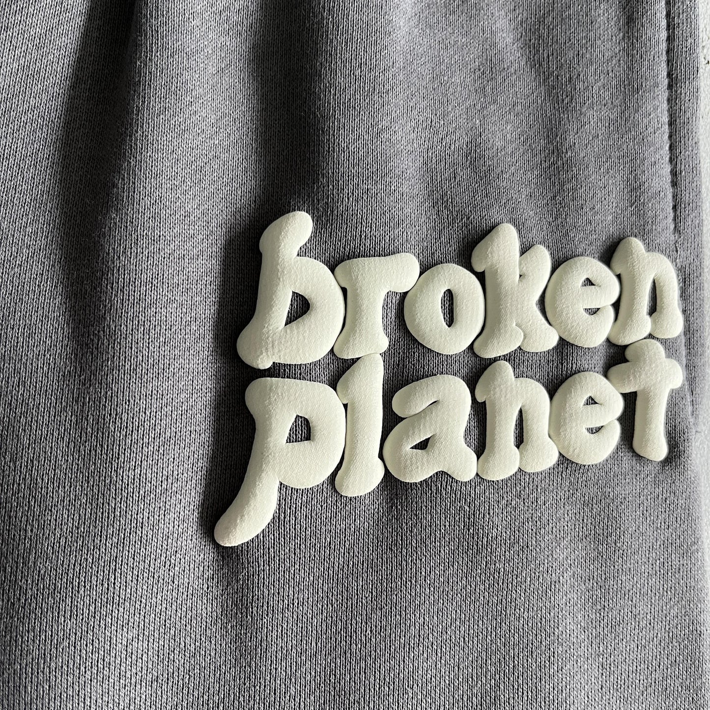 Pantalon de survêtement coupe droite Broken P