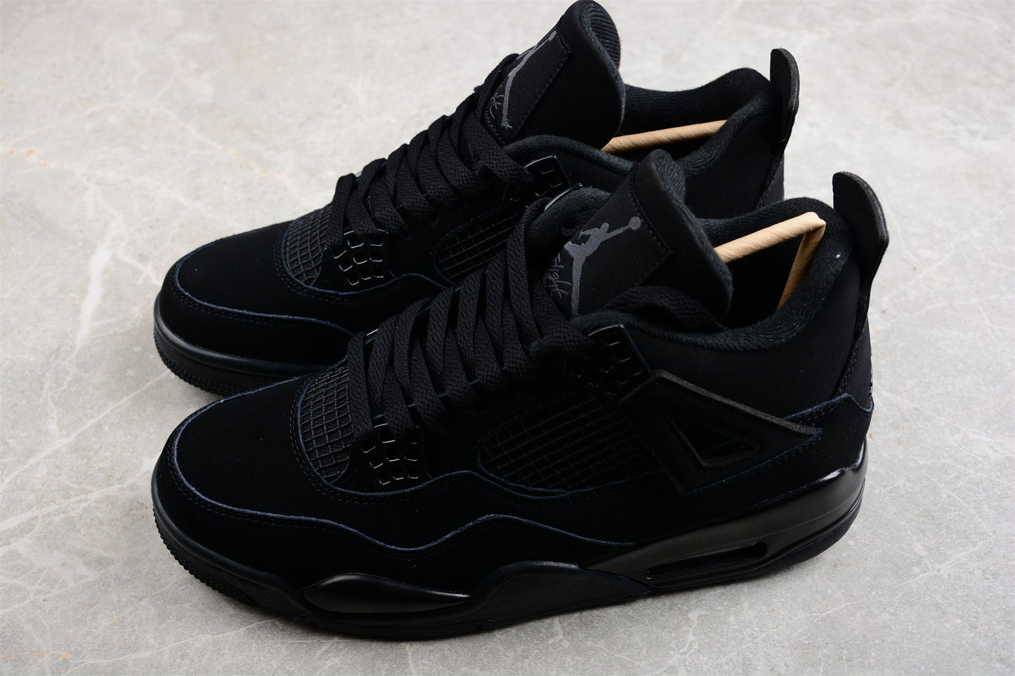 AJ 4 Black Cat