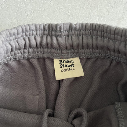 Pantalon de survêtement coupe droite Broken P