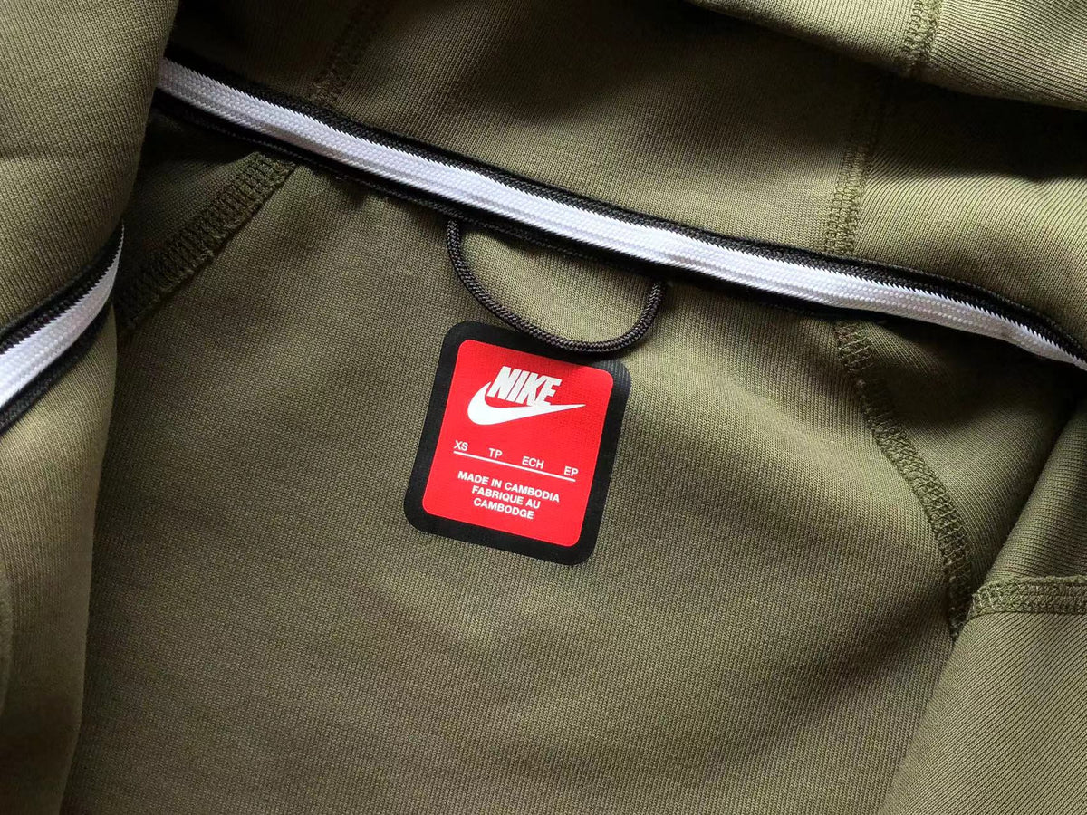 Ensemble Nike Tech Fleece Nouvelle Collection