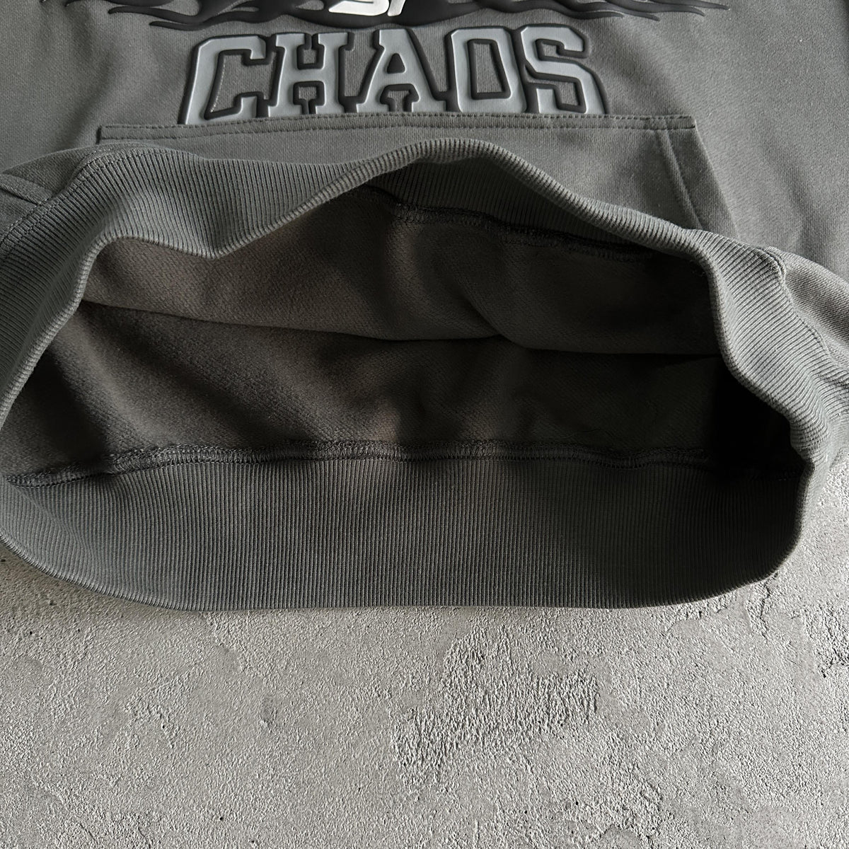 Sweat à capuche Broken P Chaos