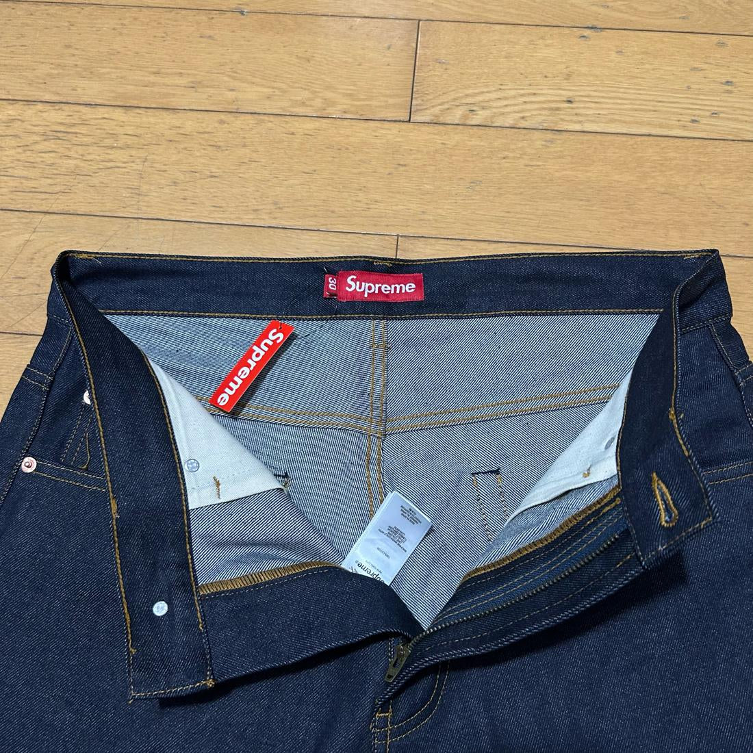 Shorts en jean baggy Supreme