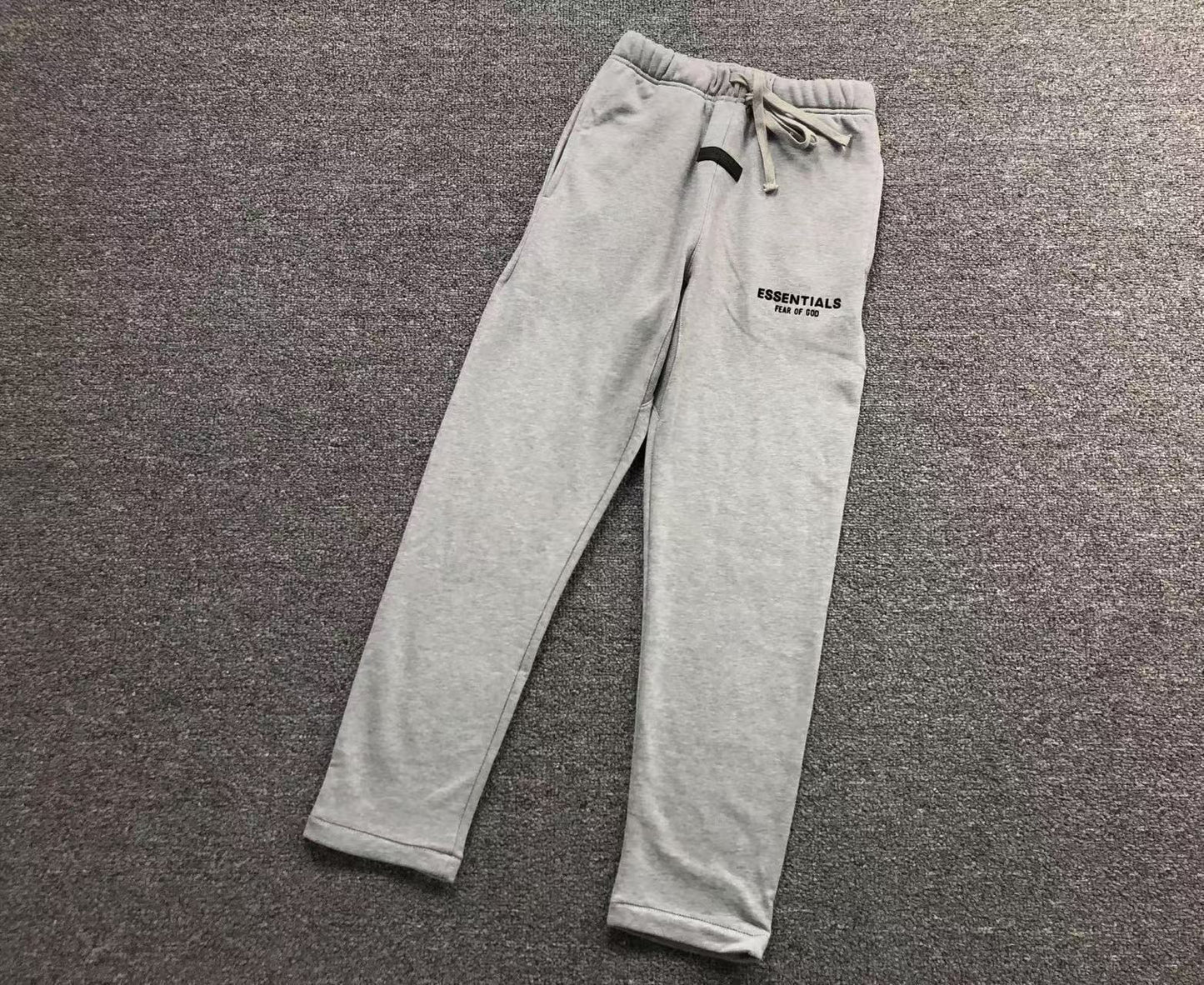 Pantalon et sweat à capuche FOG x Essentials