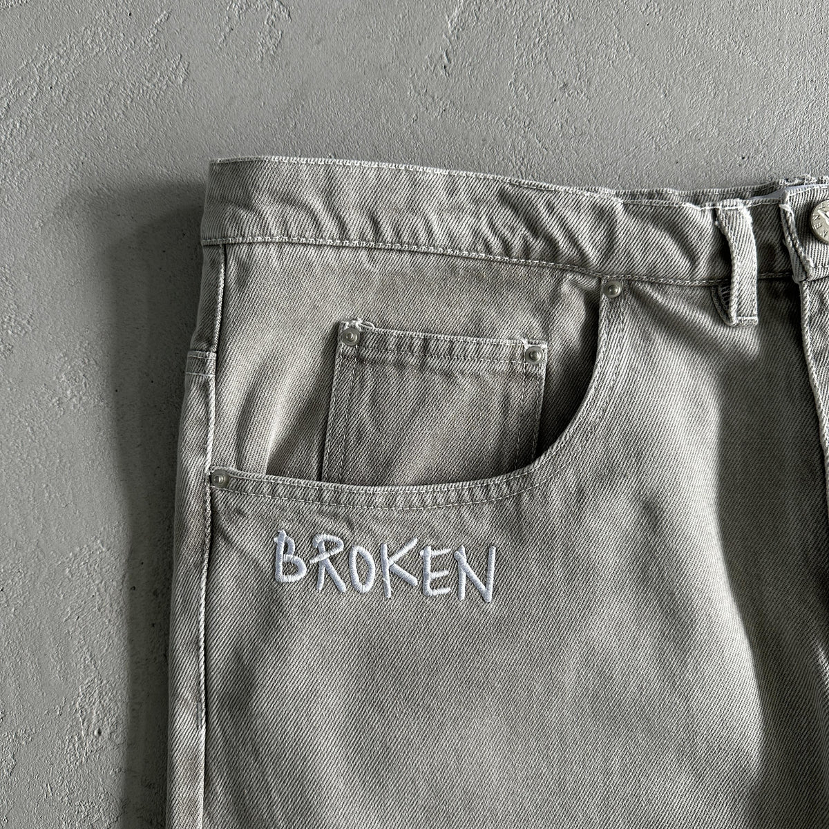 Pantalon White Star cassé P