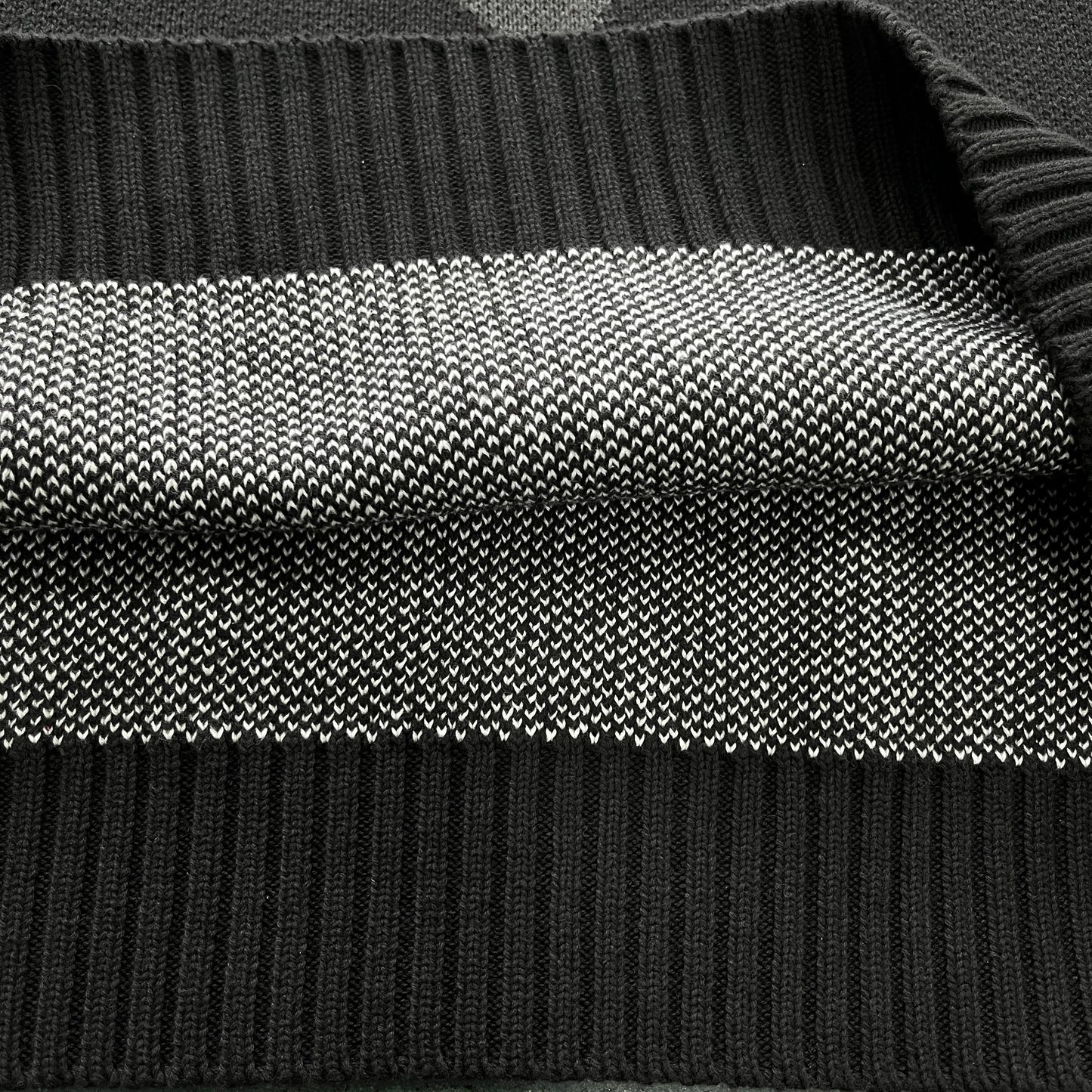 Broken P Skull Heart Sweater