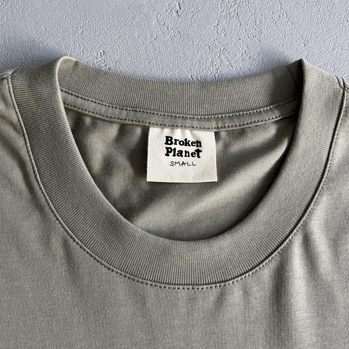 T-shirt Casse-tête de l'espace à trois crânes