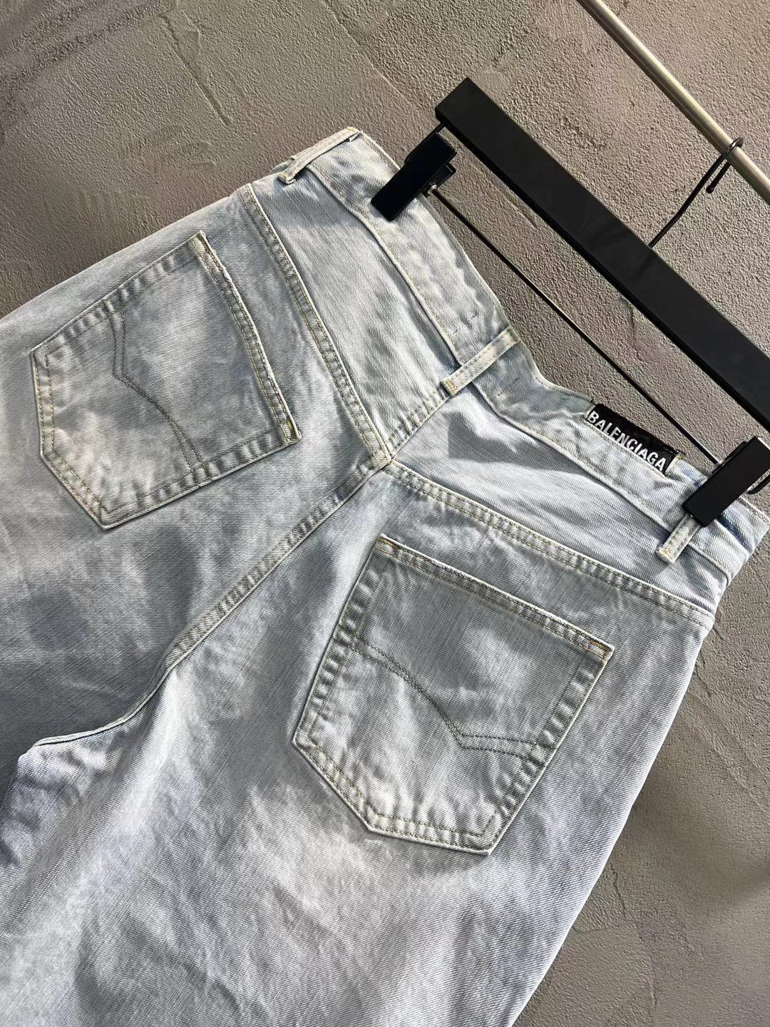 Shorts Balenciaga