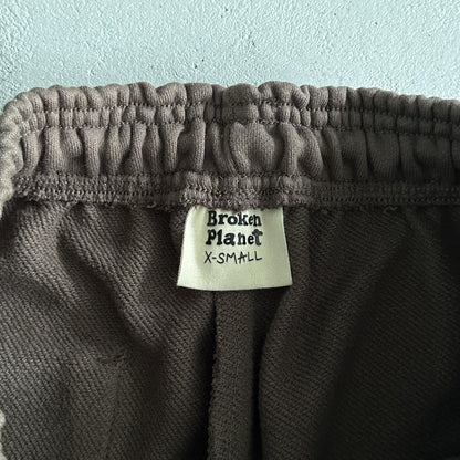 Broken P Granite Base Suit