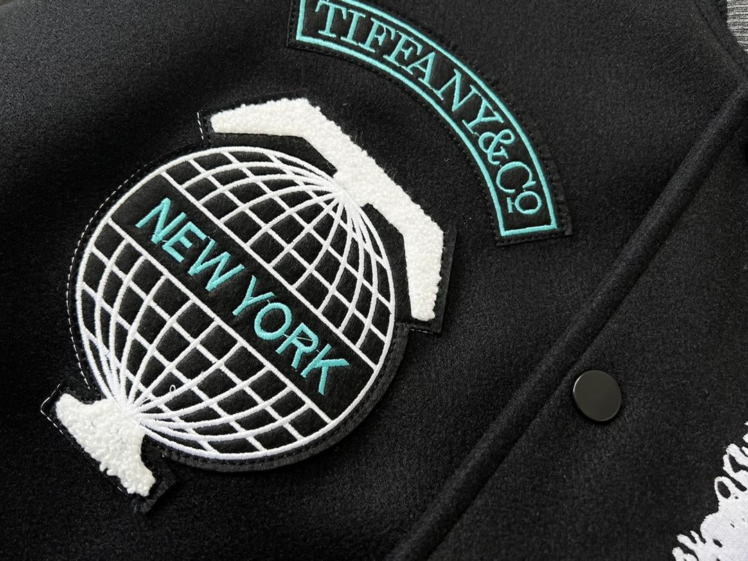 Blouson universitaire Nike x Tiffany and Co.